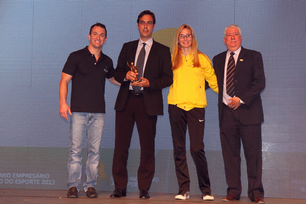 OI PREMIADA NA 4ª EDIÇÃO DO PRÊMIO EMPRESÁRIO AMIGO DO ESPORTE.